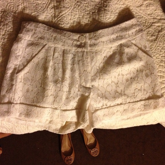 Lace shorts