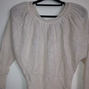 ****SOLD *****Moda by Victorias Secret sweater