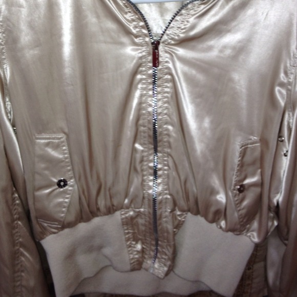 Metallic bebe jacket - Picture 3 of 3
