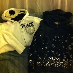 Bundle, 2 zip-up, hooded sweatshirts, L
