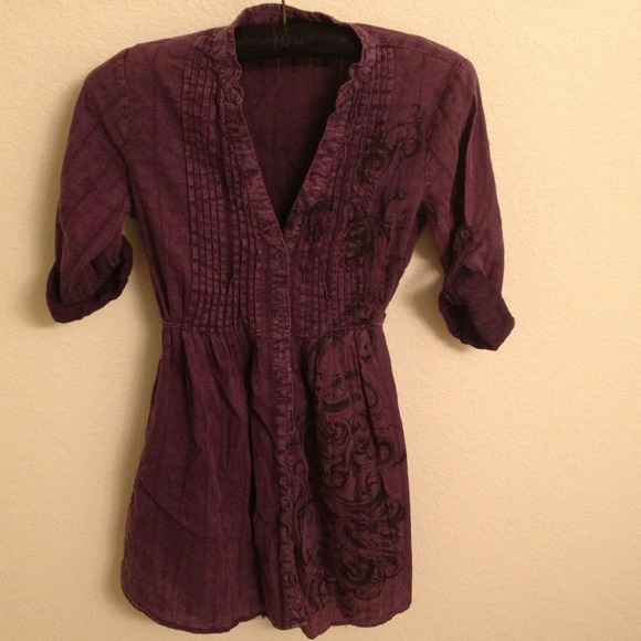 ****SOLD**** in bundle Cute tunic top