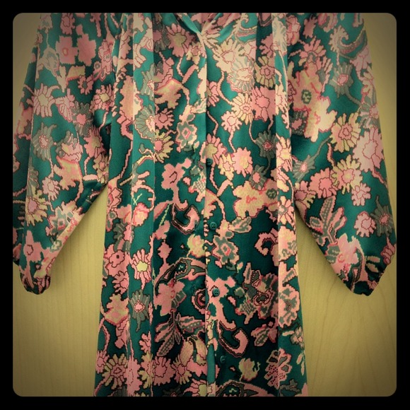 Beautiful boutique wrap dress