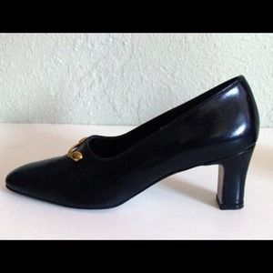 Shoes - ✨Vintage✨ Black Loafer with Chains Shoes - ✨Vintage✨ Black Loafer with Chains