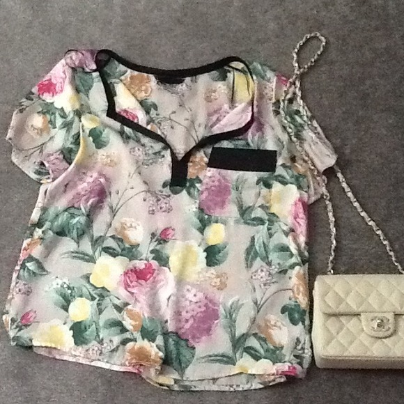 SOLD Floral shirt
