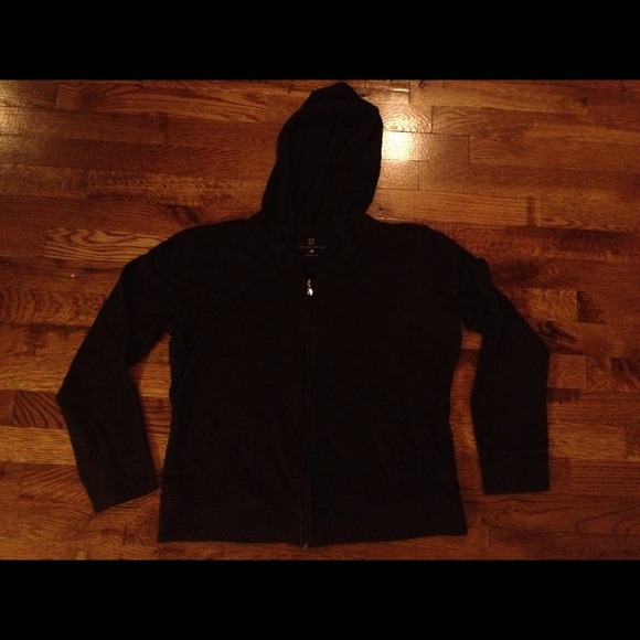 FREE pay shipping.  Hoodie