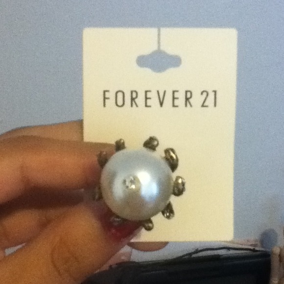Pearl ring - Picture 2 of 3