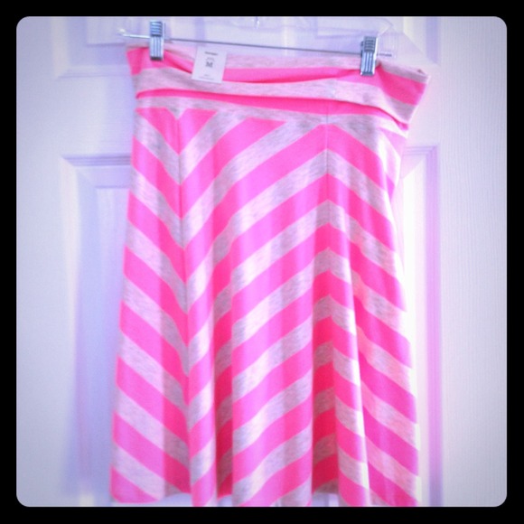 SOLD!!!  Old Navy Skirt