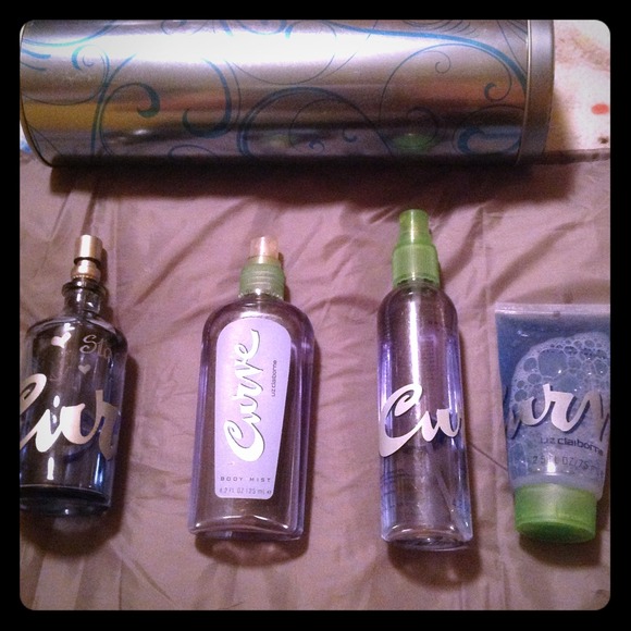 Reserved✋3 Curve perfumes &dk perfume bundle