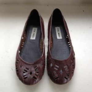 Brown cutout flats