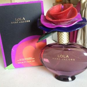 SOLD Marc Jacobs Lola 3.4