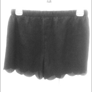 HOLD for @tatianakfactor Black Scallop Shorts