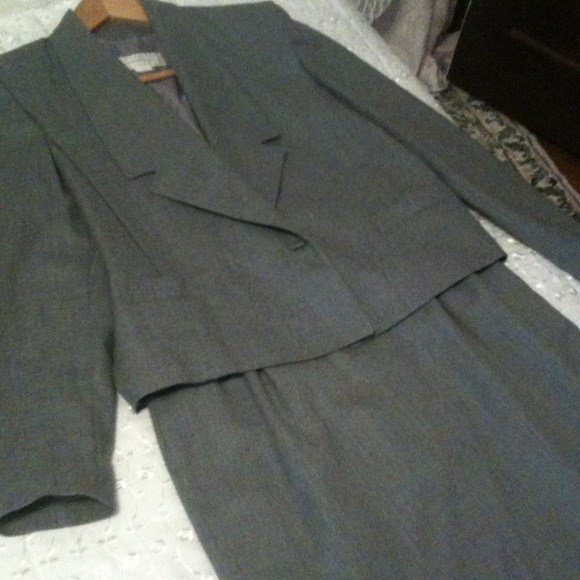 Business suit🚨SOLD🚨