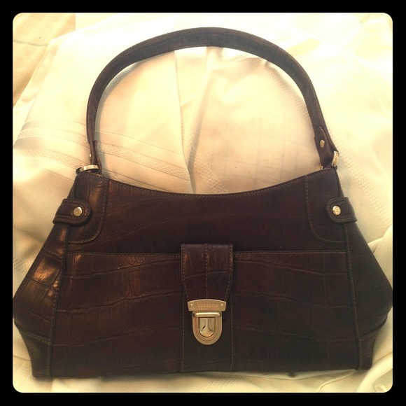 🍀SOLD🍀 3 handbag/3 shirt bundlle