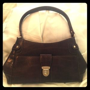 🍀SOLD🍀 3 handbag/3 shirt bundlle