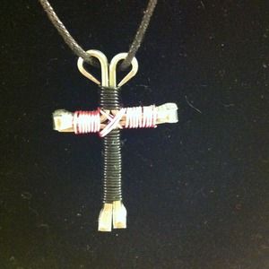 Wire black/pink cross on rope necklace