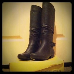 Cathy Jean Black Boots