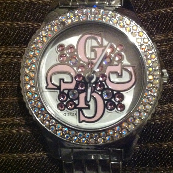 ✂REDUCED✂GUESS Watch