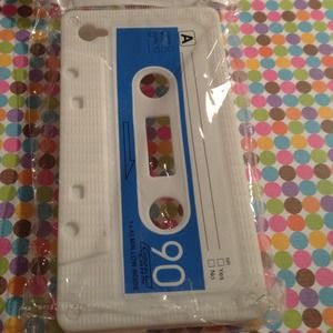iPhone cassette case