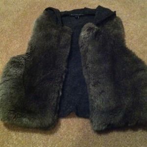 LARGE Faux fur Vest