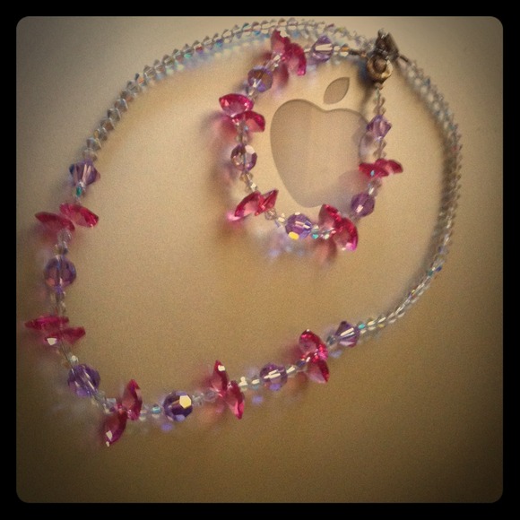 Swarovski necklace and bracelet set