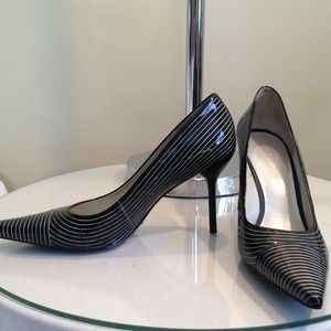 BCBG Heels Size 8 MINT!!