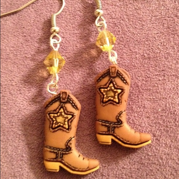 Cow boy boots earrings - Picture 1 of 1