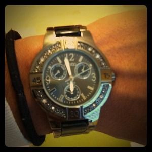 Gun metal bongo watch