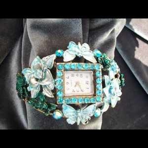 Watch Bracelets... Clip on wrist