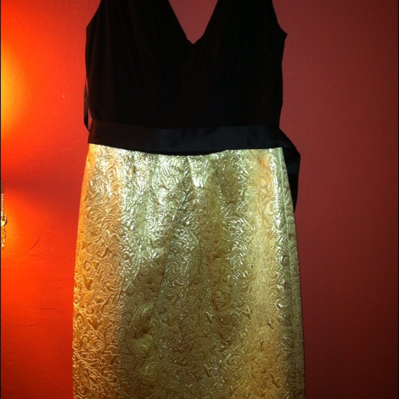 Max & Cleo belted shimmer dress. Brand new. - Picture 2 of 3