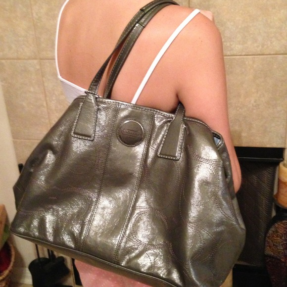 Reserved Coach Purse 😍REDUCED🍭😘