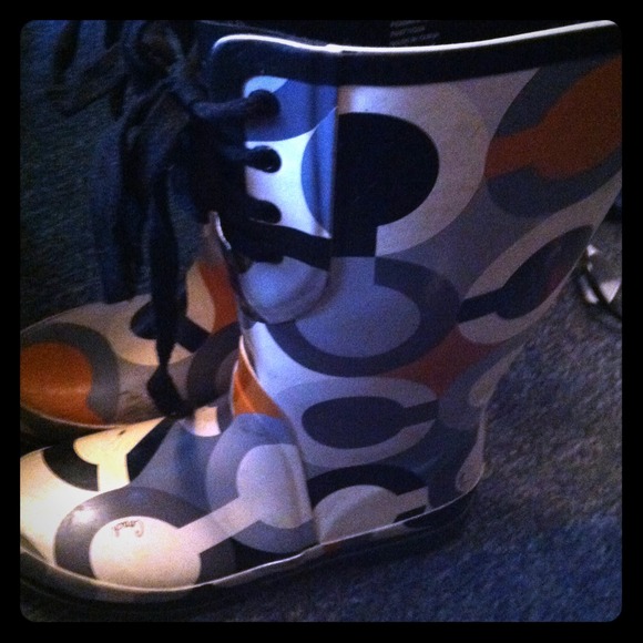 Authentic coach rain boots