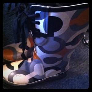 Authentic coach rain boots