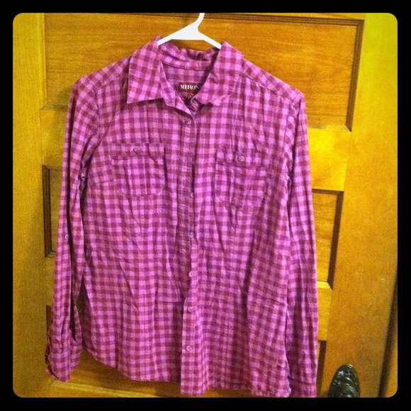 Buch of clothes that don't fit