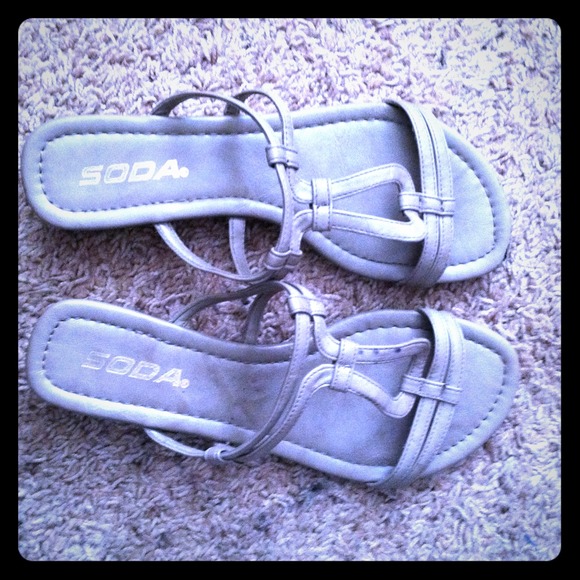 Sandals (bundle)