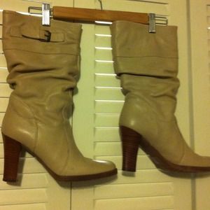 Reserve for @nickidee  Fall Cream color boots