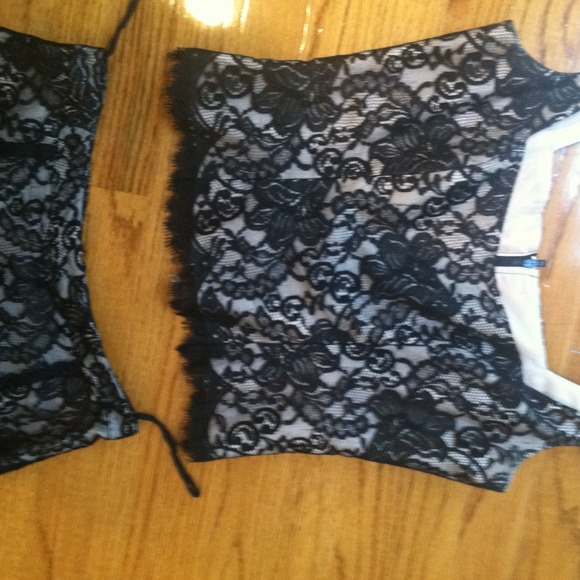 Two Piece Set. Lace top and skirt custom made - Picture 2 of 3
