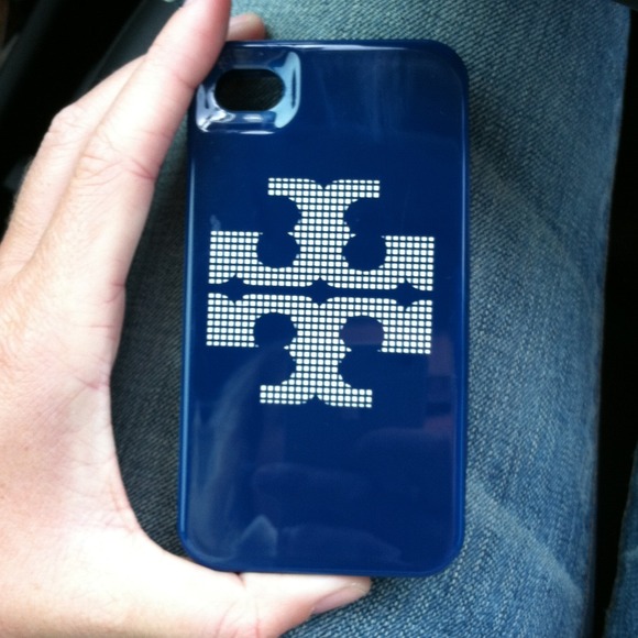 💙SOLD-TORY BURCH iPHONE 4/4s CASE