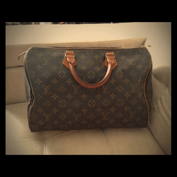 - Reserved - Authentic vintage LV speedy 35
