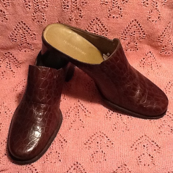 Brown Moc Croc Naturalizer Mules
