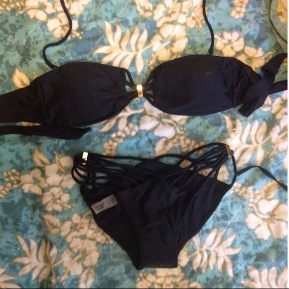 Victoria's secrets bikini