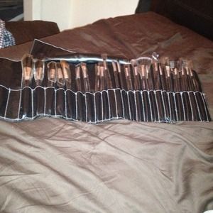 MAC Brushes