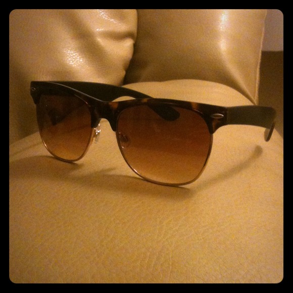 Tortoise shell sunglasses