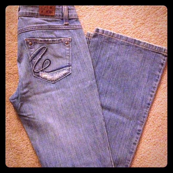 Rampage trendy bedazzled jeans NWOT SZ 28