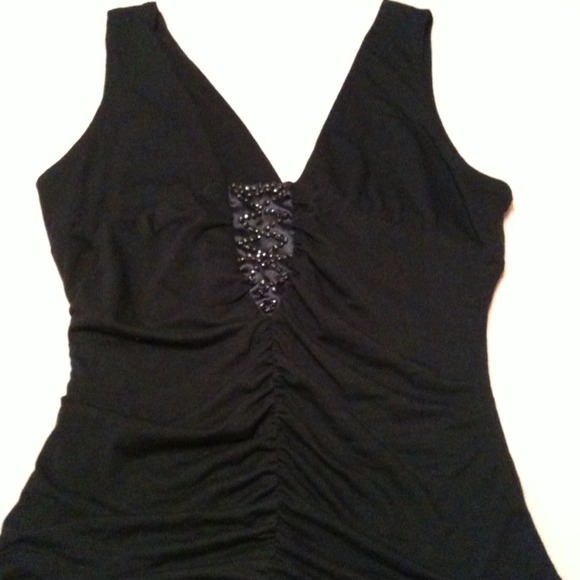 ‼️S O L D ‼️Black sexy shirt. v-neck size Large.🎀