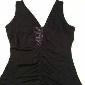 ‼️S O L D ‼️Black sexy shirt. v-neck size Large.🎀