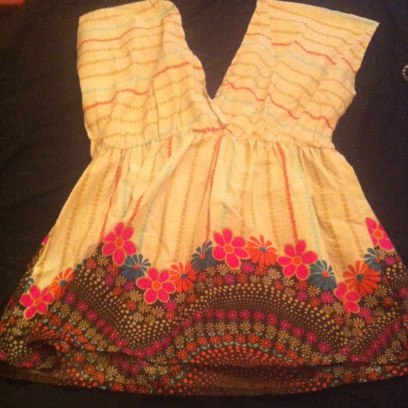 2XL colorful top