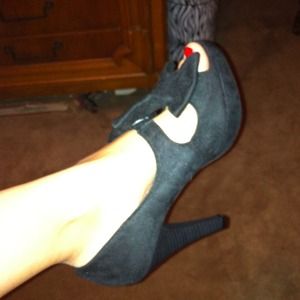 Black Madden Girl Heels