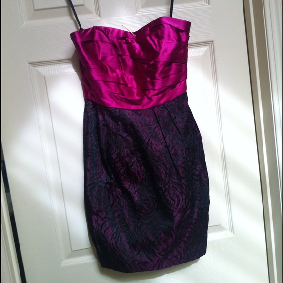 REDUCED🌟Strapless Cocktail Dress