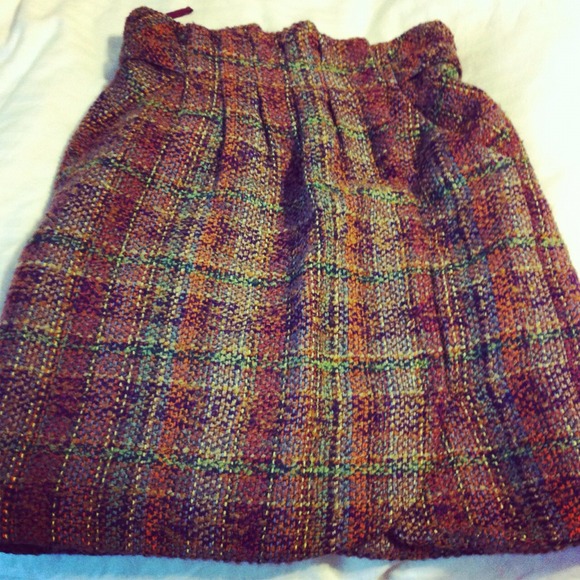 Anthropologie tweed skirt - Picture 2 of 4