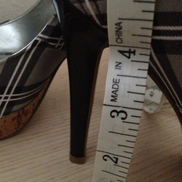 Peep toe Stilettos ✂REDUCED✂ - Picture 2 of 3